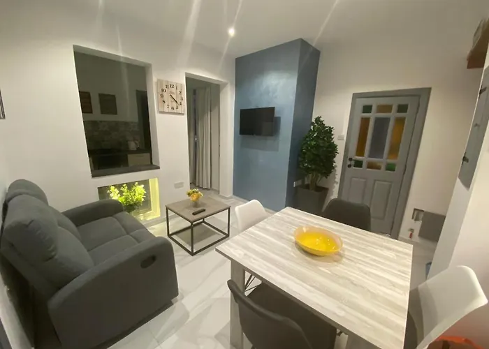 Cosy Private Townhouse In Heart Of Сasa de vacaciones Senglea